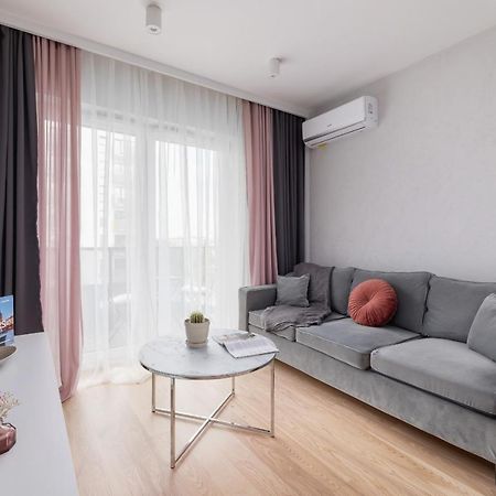 Vetulaniego Apartment With Air Conditioning & Parking By Renters Prestige Cracovia Esterno foto