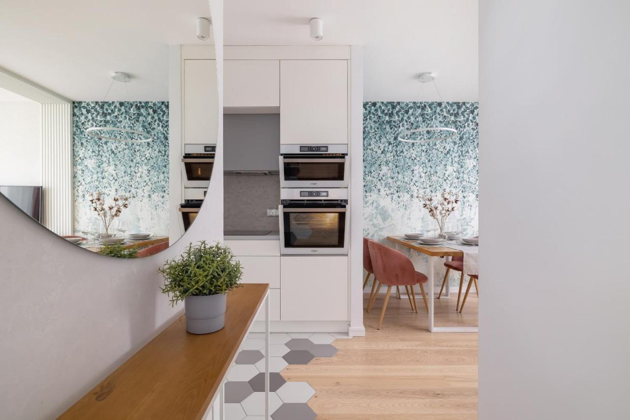 Vetulaniego Apartment With Air Conditioning & Parking By Renters Prestige Cracovia Esterno foto