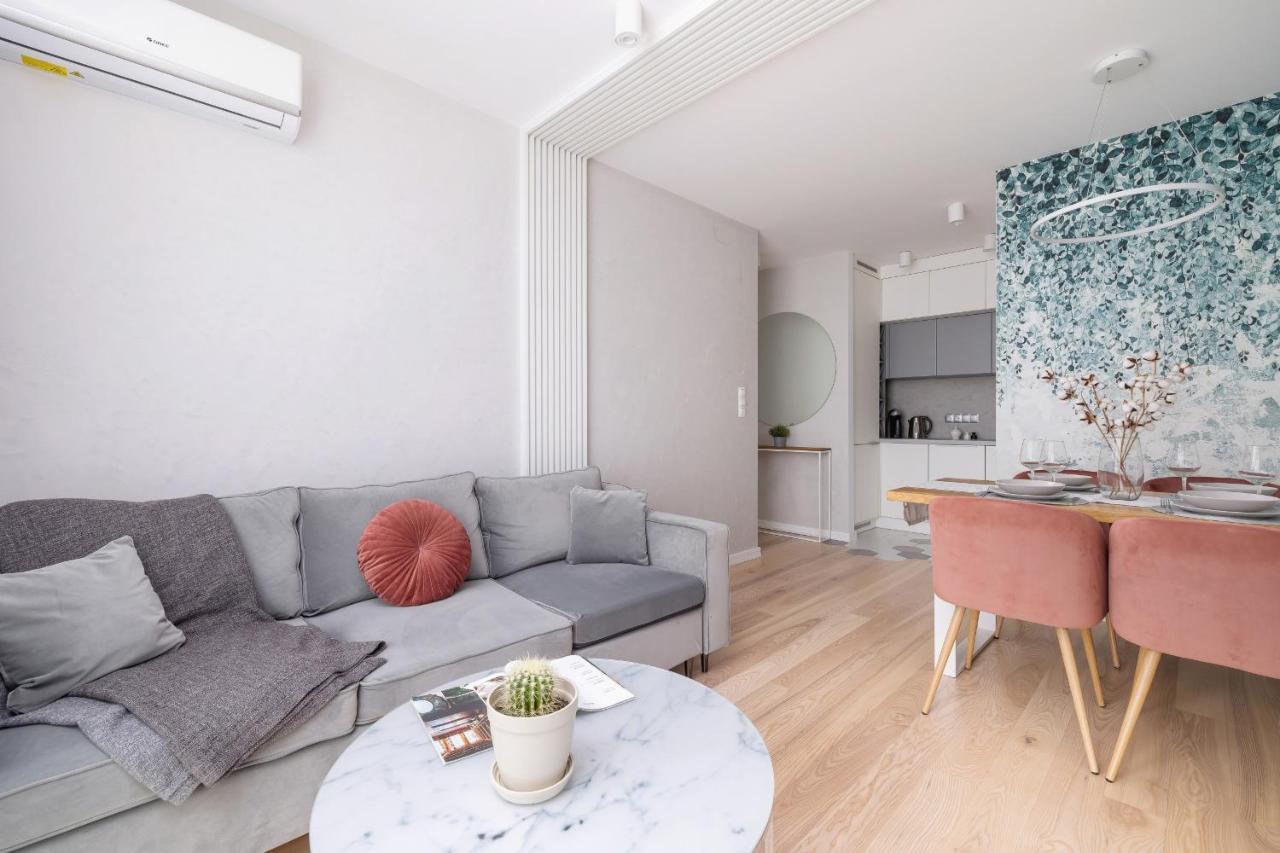 Vetulaniego Apartment With Air Conditioning & Parking By Renters Prestige Cracovia Esterno foto